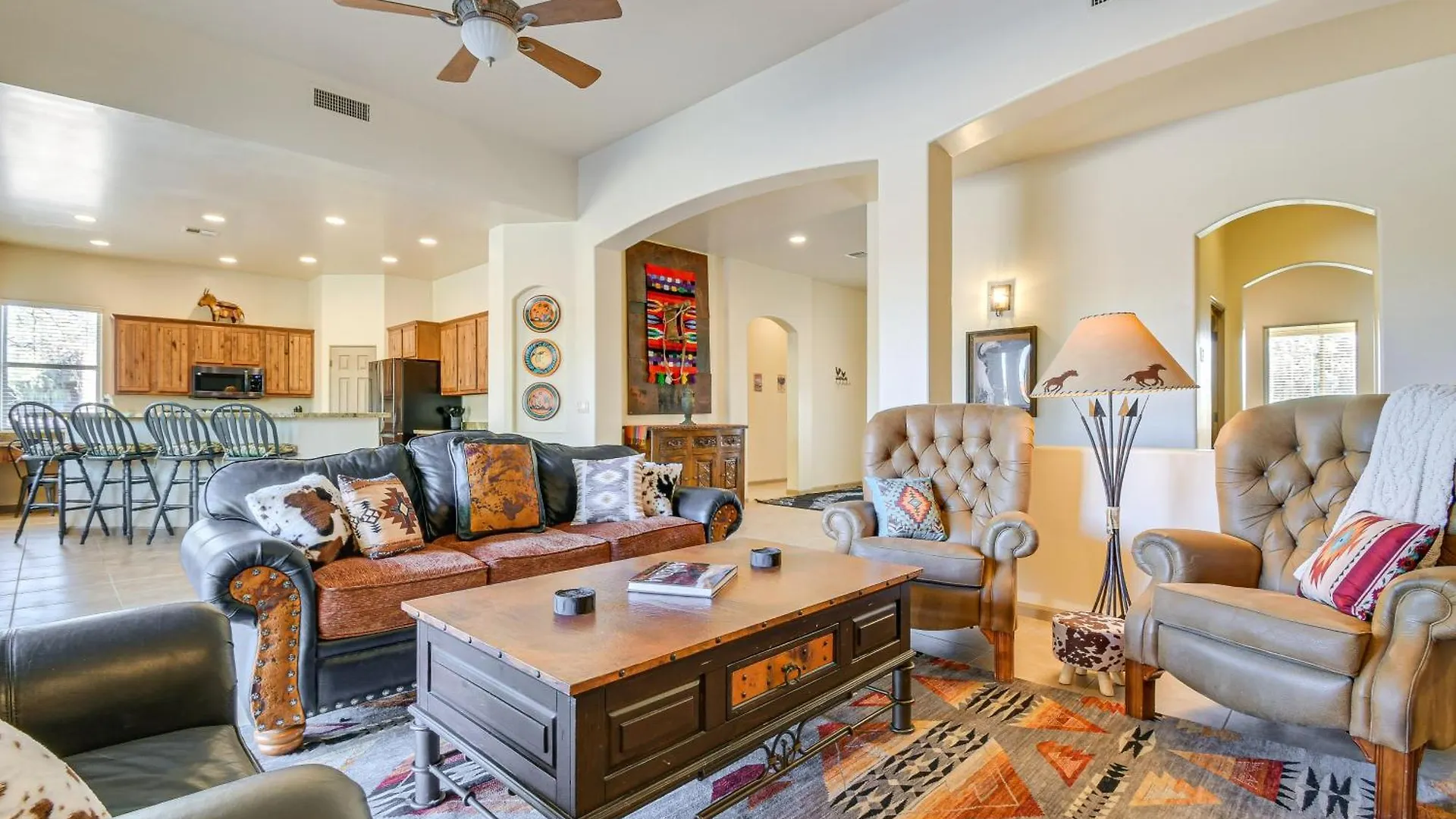 펜션 Scottsdale Home With Private Outdoor Space